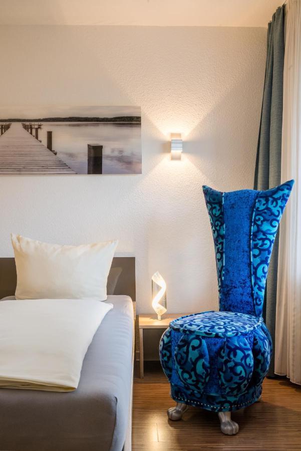 Hotel Am Gottesauer Schloss Карлсруэ Экстерьер фото